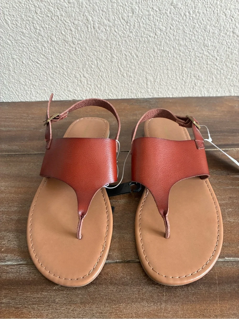 Sonoma Women's Rust Brown Thong Sandals
